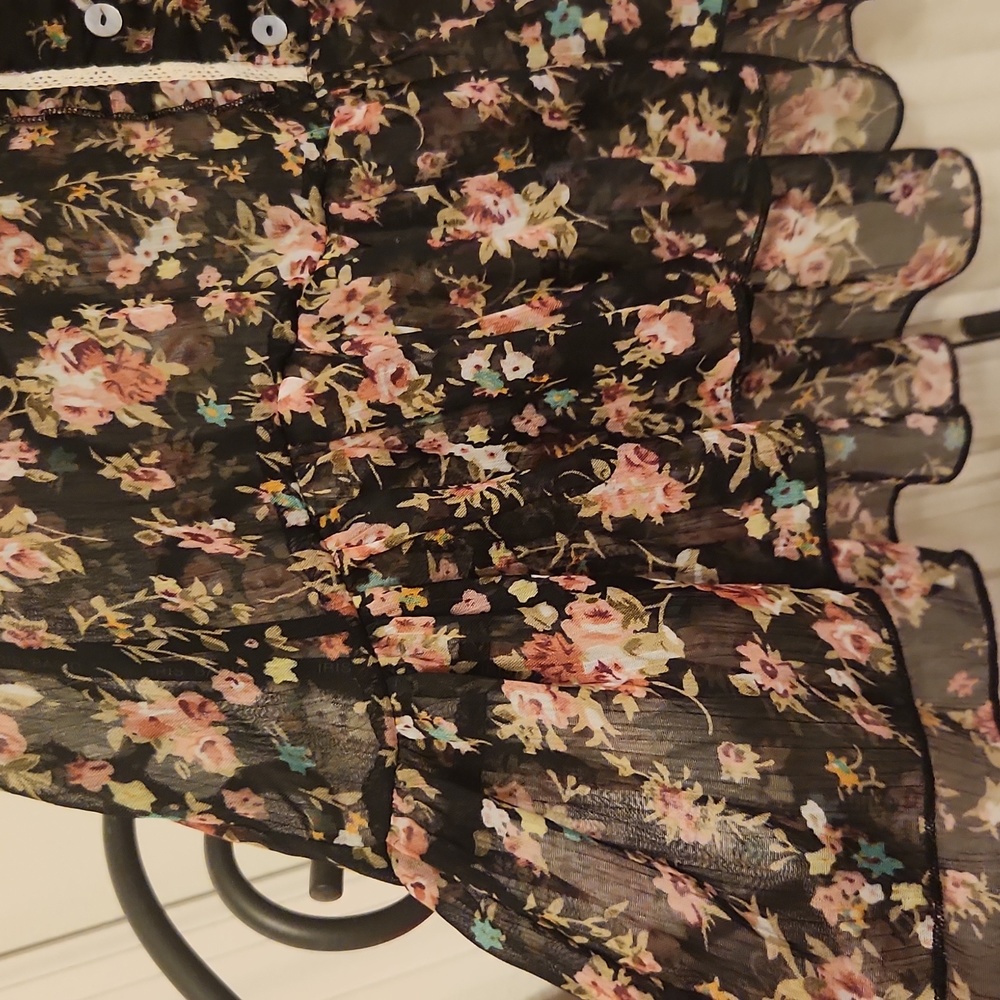 Iris Basic Silky Ruffled Top - image 2